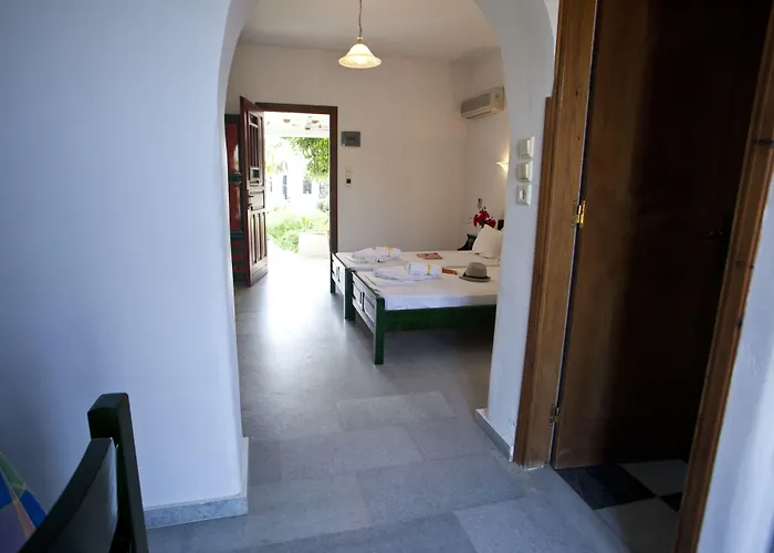 Something Else Aparthotel