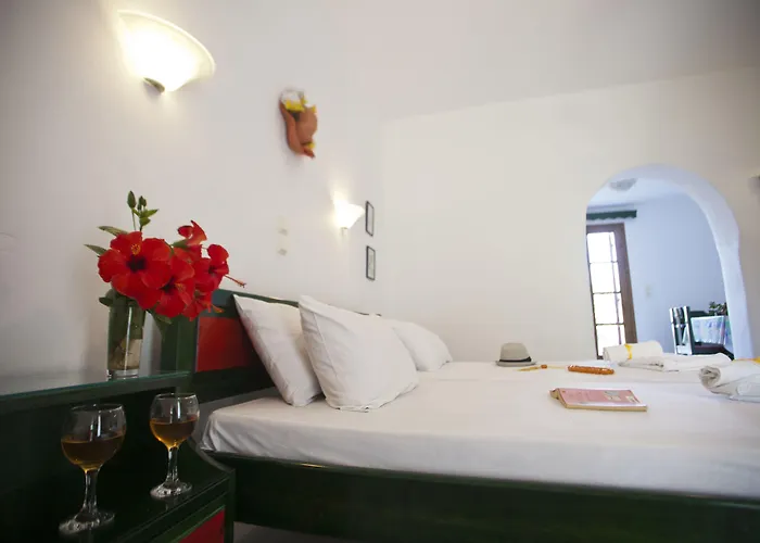 Something Else Agia Anna (Naxos)