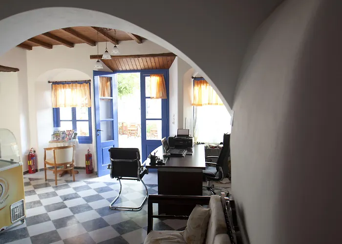 Something Else 2* Agia Anna (Naxos)