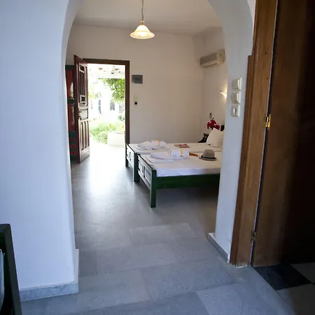 Something Else Apart Otel