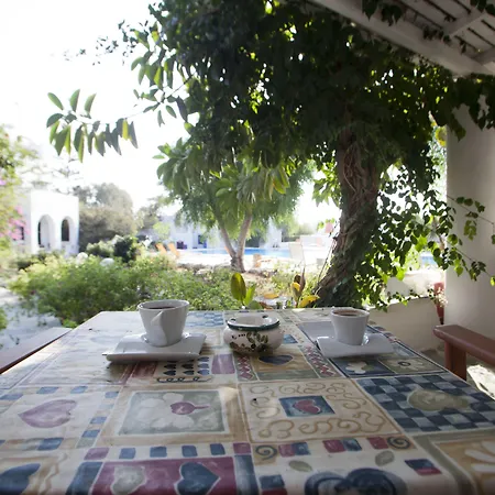 Something Else Apart Otel