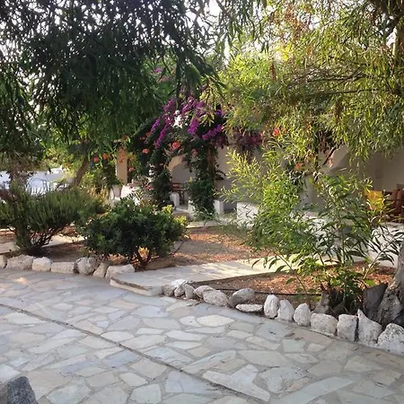 Apart Otel Something Else 2*