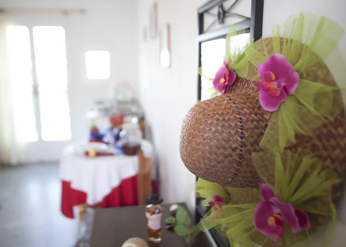 Something Else Lägenhetshotell Agia Anna (Naxos)