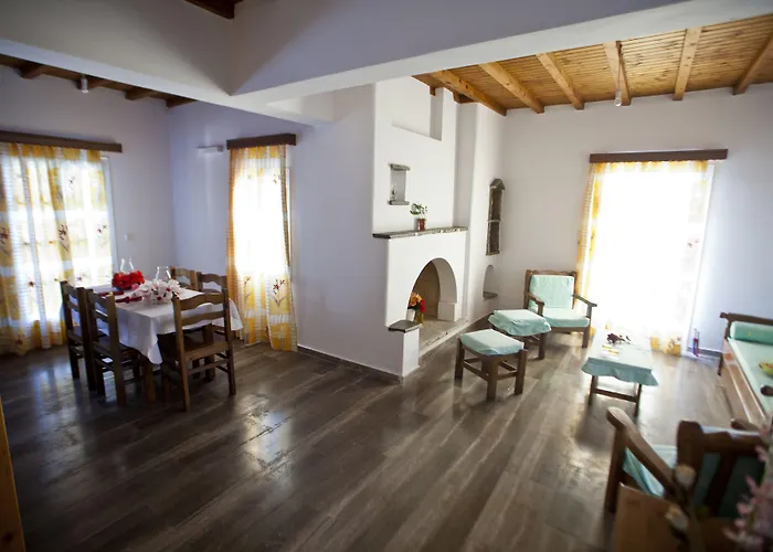 Something Else Aparthotel 2*